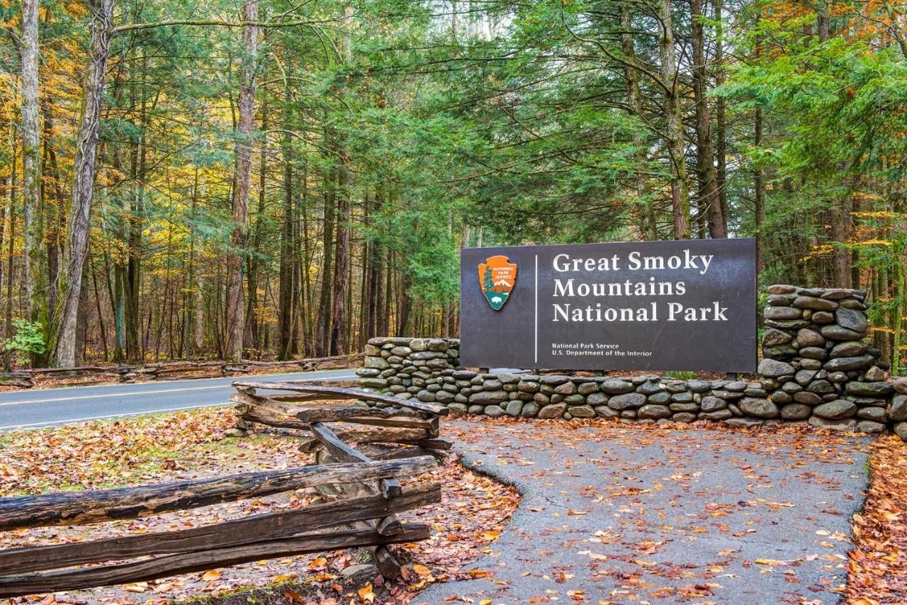 Bear Ridge Villa Gatlinburg Eksteriør bilde
